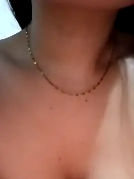 hd love69 online show from April 2, 2:03 pm