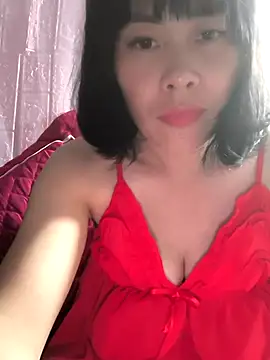 juicy-milu online show from July 9, 5:43 am