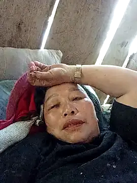 heesuu11 online show from April 8, 5:53 am