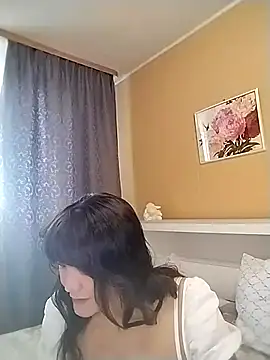 MilkCandyGirl online show from June 25, 9:35 am