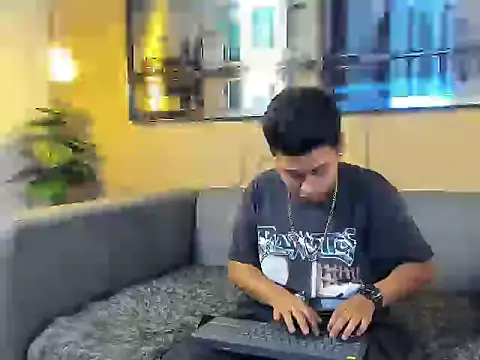 Noha  scott online show from March 8, 5:06 pm