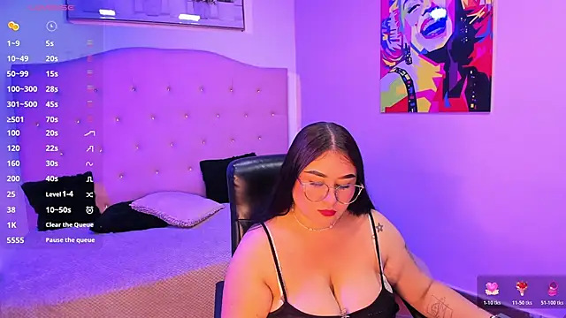 sienna cavalli online show from March 10, 12:42 pm