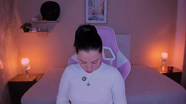 Dollhell online show from March 24, 11:48 am