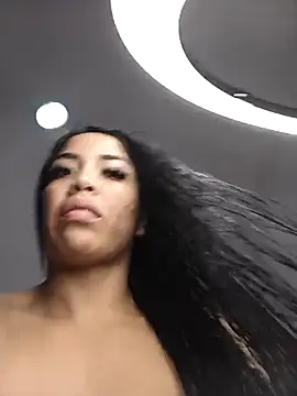 Agatha 64 online show from April 17, 11:07 pm