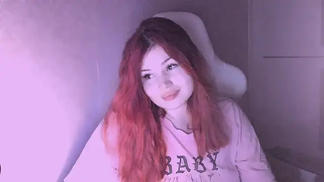 CrazyNextDoorGirl online show from March 3, 9:54 pm