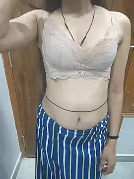 NeetuKumri online show from April 4, 5:56 pm