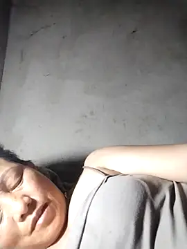 Lucie Fuzk online show from April 13, 2:07 pm