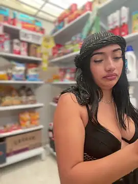 GeorgiaPink  online show from March 9, 7:50 pm