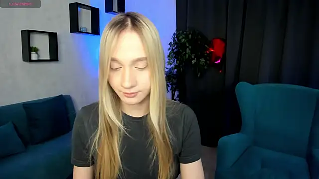 MellliissaDrream online show from March 3, 1:22 am