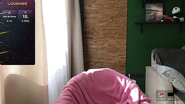 Bella Villen online show from March 2, 8:10 am