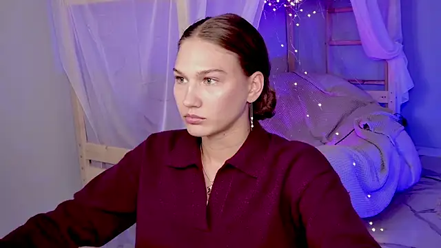 Sweet Emilya online show from July 15, 10:31 am