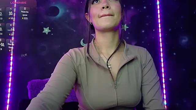 ValentinaRojass  online show from April 13, 5:36 pm