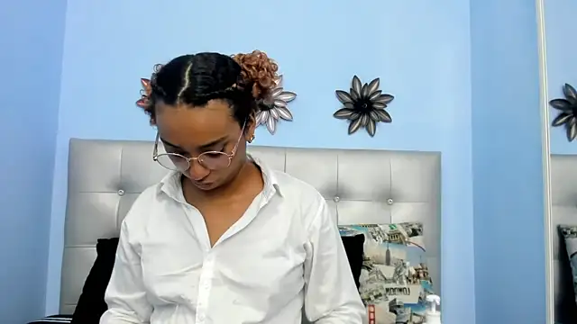 Saray sexylove online show from April 9, 11:48 am