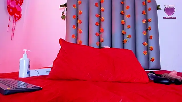 Xdeisyy online show from April 11, 7:45 am