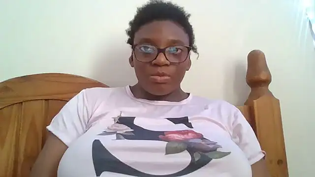 SexyGemBeauty online show from July 19, 12:51 pm