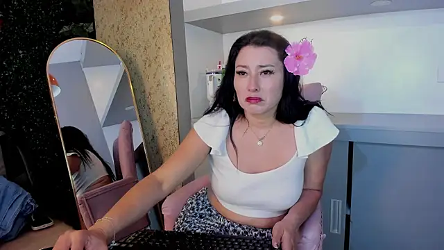 Terra  Rouse  online show from June 16, 1:23 pm