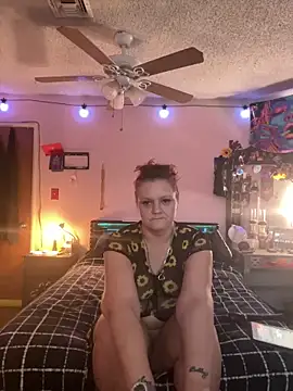 LoveMohr24 online show from March 3, 6:47 pm