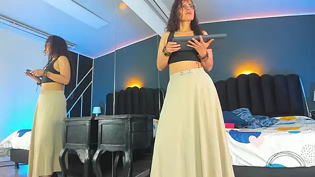 ShaylaMars online show from March 27, 11:44 am