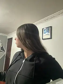 AkiraKuro7 online show from March 16, 8:46 pm