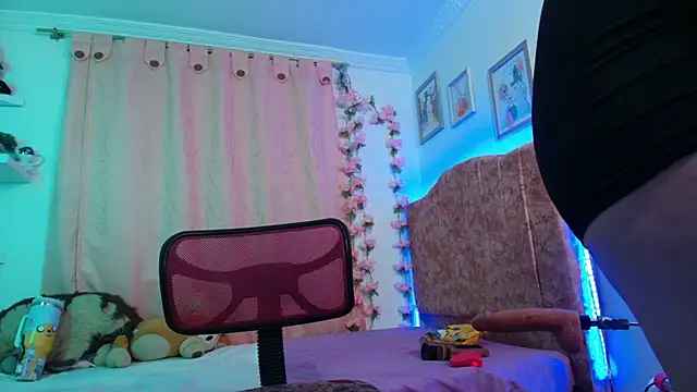 Evan Rose online show from March 24, 1:11 am