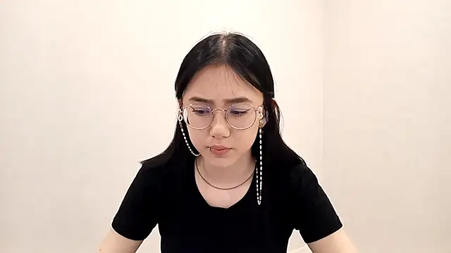 SolvedGlobe online show from April 20, 1:03 pm