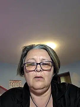 I amArquette online show from May 4, 1:37 pm