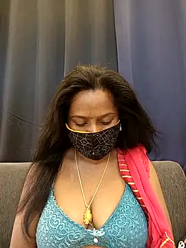 misti-boudii online show from April 6, 12:10 am