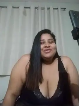 gordinhafogosaa online show from July 7, 2:47 am