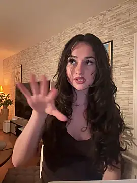 Claraaaaa06 online show from April 16, 7:35 pm