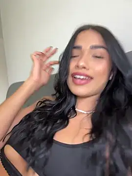 Bella Smithe online show from July 28, 4:51 pm