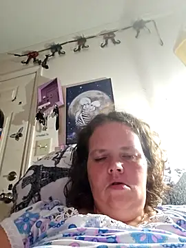 Purplesparkle1 online show from May 9, 11:01 am