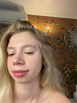 BellaSuns online show from July 14, 10:47 pm