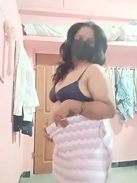 Miss-Dolly07 online show from June 11, 1:30 pm