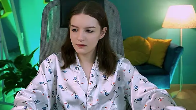 KellieBanshe online show from March 14, 4:13 am