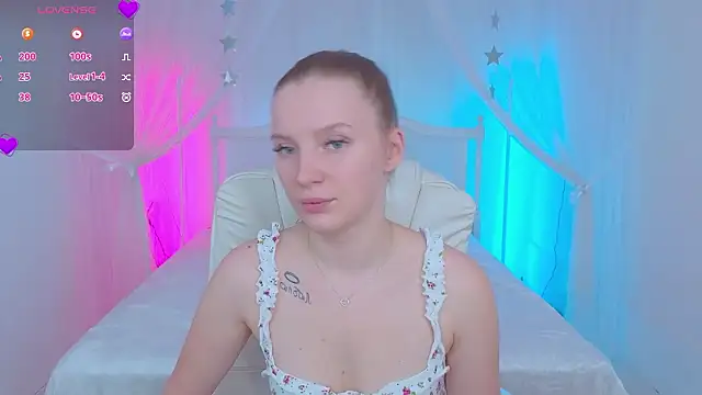 Mary Blu online show from February 9, 11:01 am