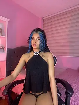 Franchezcaa  online show from April 14, 1:00 pm