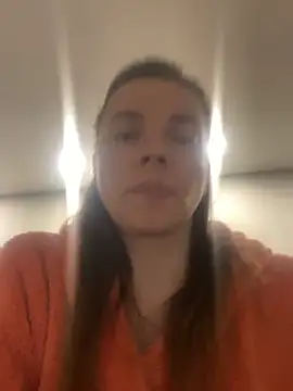 Luna2547 online show from March 7, 8:05 pm