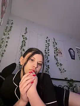 rubie roja online show from April 21, 4:52 am