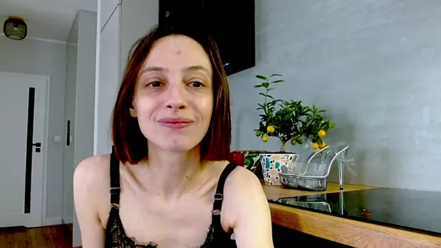 misssweet online show from May 18, 9:04 am