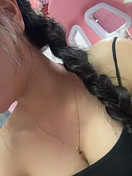 hot-cumplay online show from June 8, 4:57 am