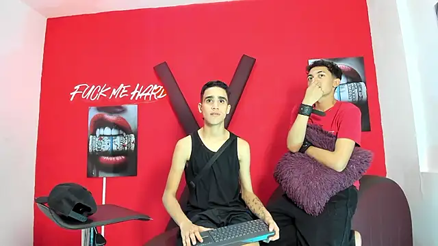 SKYN MAN online show from March 24, 1:44 am