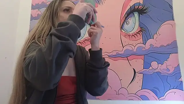 Caroline hernandes online show from June 11, 1:19 pm