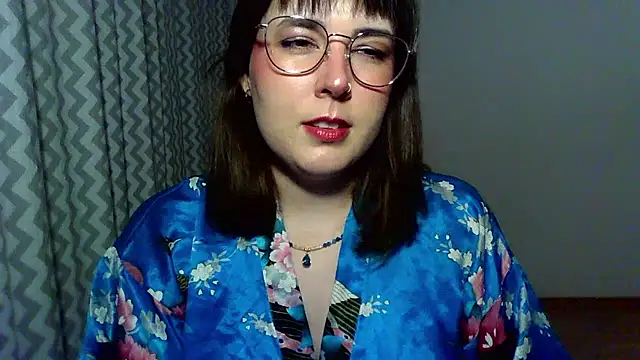 ClaraHard online show from July 23, 7:00 pm