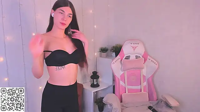 LunaRossaa online show from March 14, 12:44 am