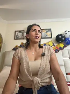SamanthaWalker  online show from July 11, 3:56 pm