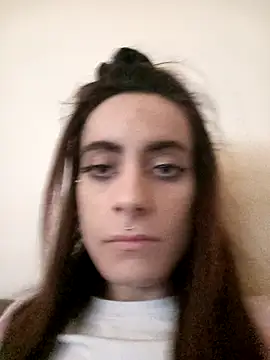 chiara-mario online show from April 8, 1:02 pm