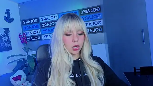 Ivy Brown  online show from May 27, 3:47 am