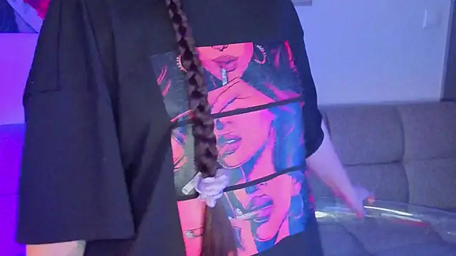 missy3kissy online show from March 19, 5:06 pm