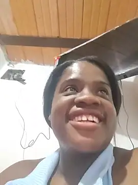 YourLiaa  online show from March 20, 12:15 am