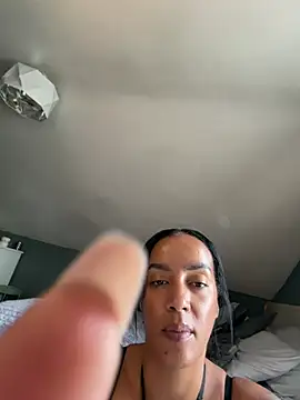 Saskia xx online show from July 28, 11:17 am